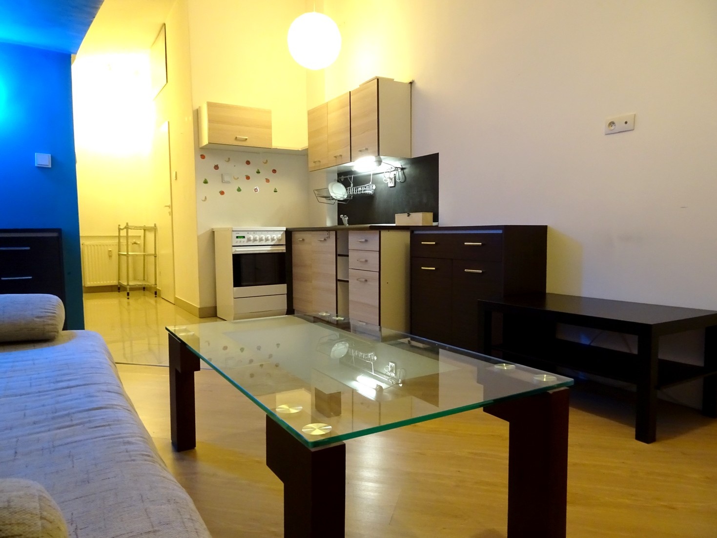 Wynajmę bezpośrednio kawalerkę przy metrze Kabaty