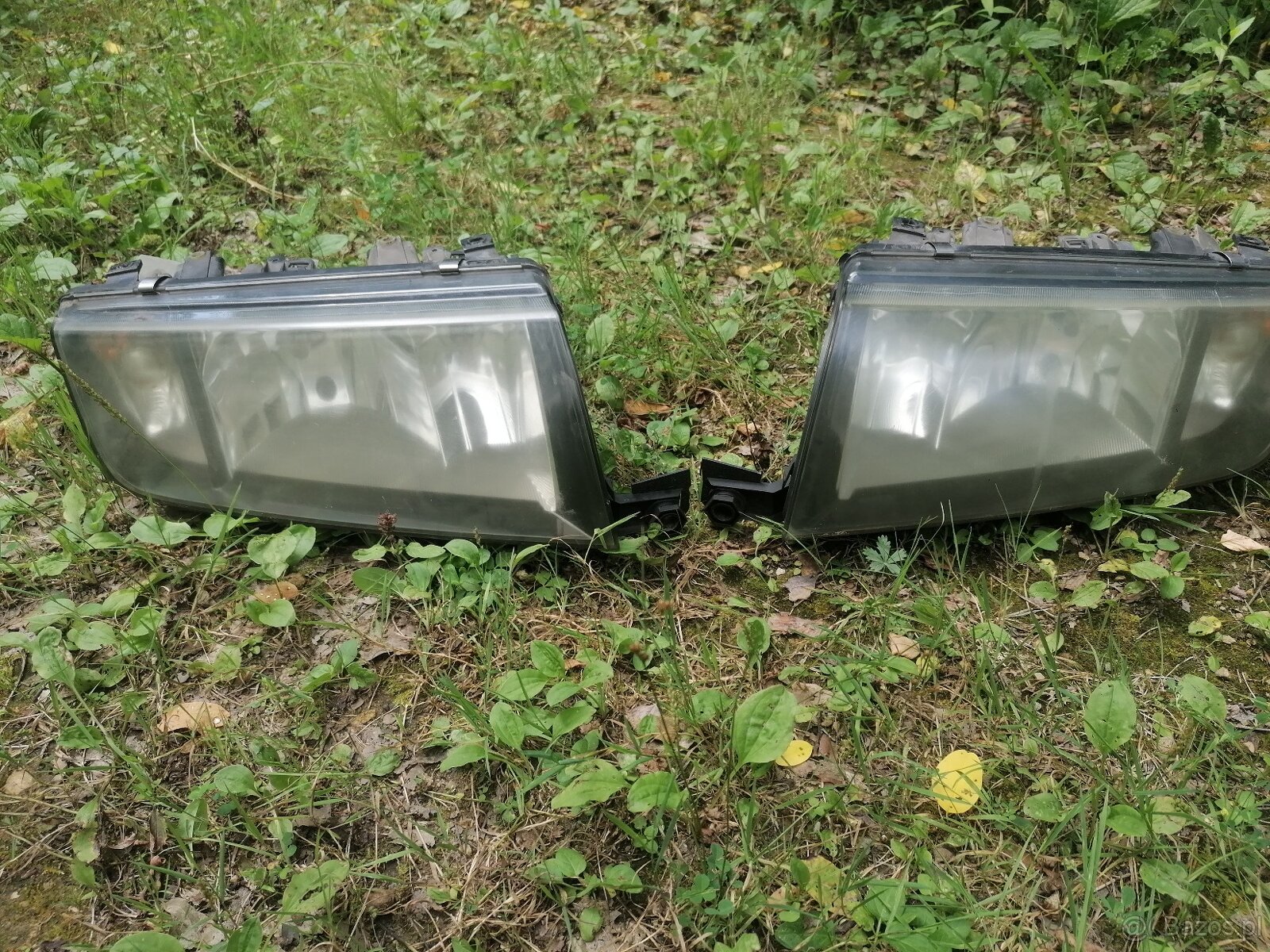Lampy przednie skoda Fabia 1