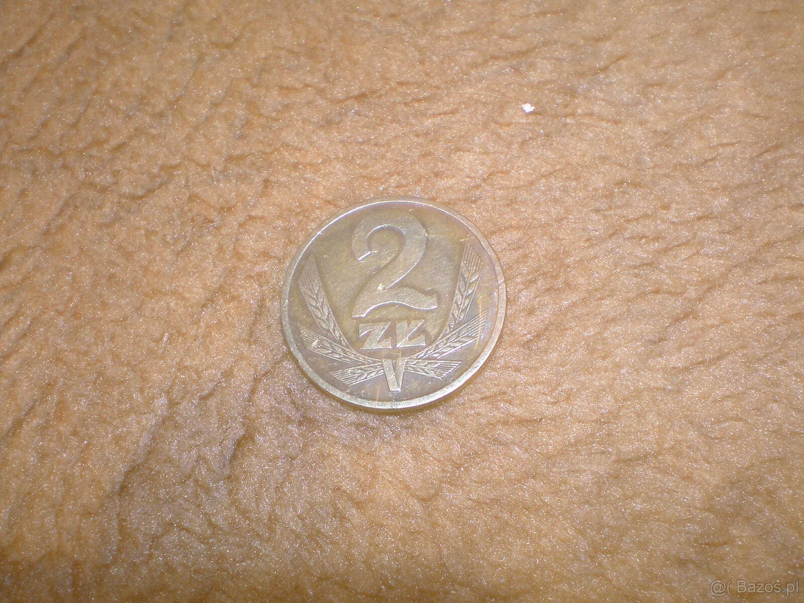 Sprzedam monetę 2 złote z roku 1977 r, używana, stan dobry