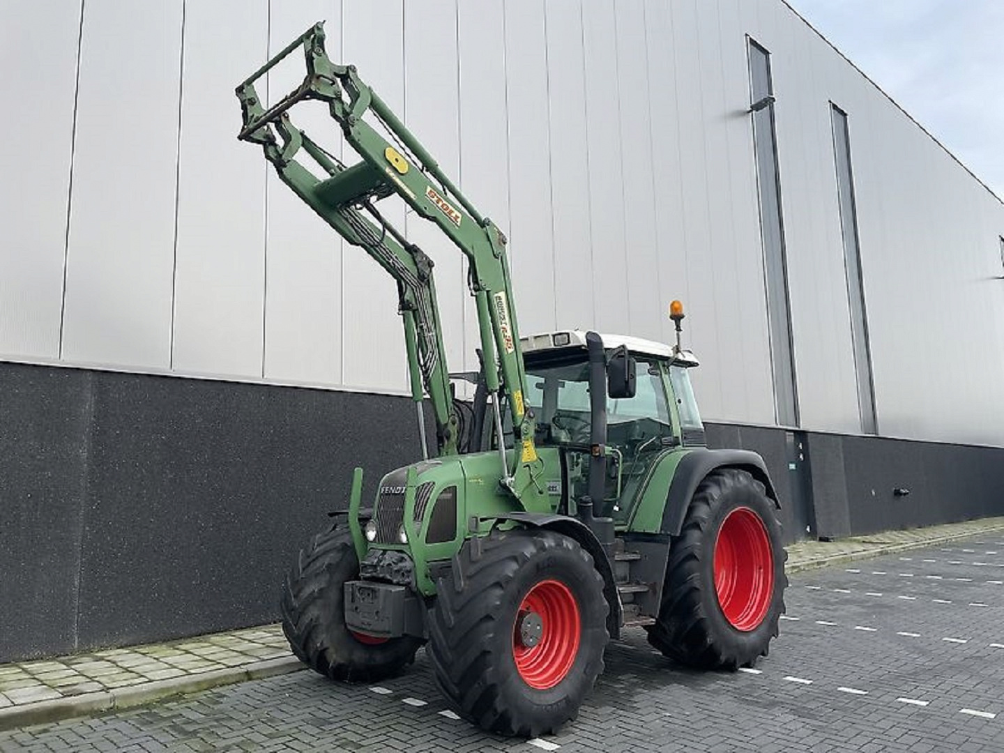 ciągnik,4WD- Fendt 411 Vario