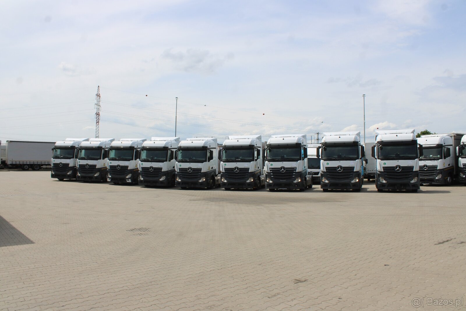 Mercedes-Benz "SELECTION PROCESS" na sprzedaż 9x MB ACTROS