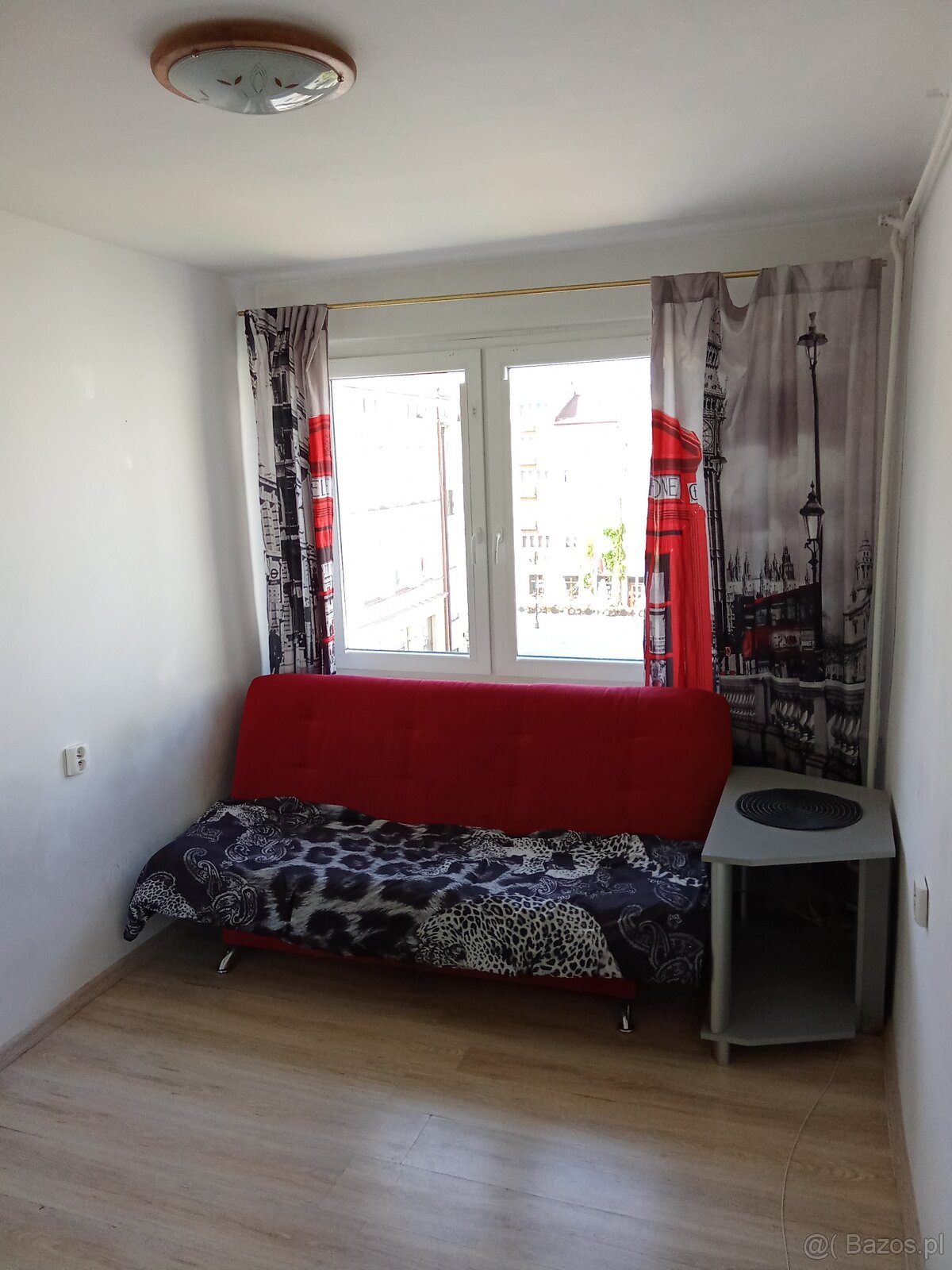 Do wynajęcia mieszkanie w ścisłym centrum Legnicy - Rynek 16