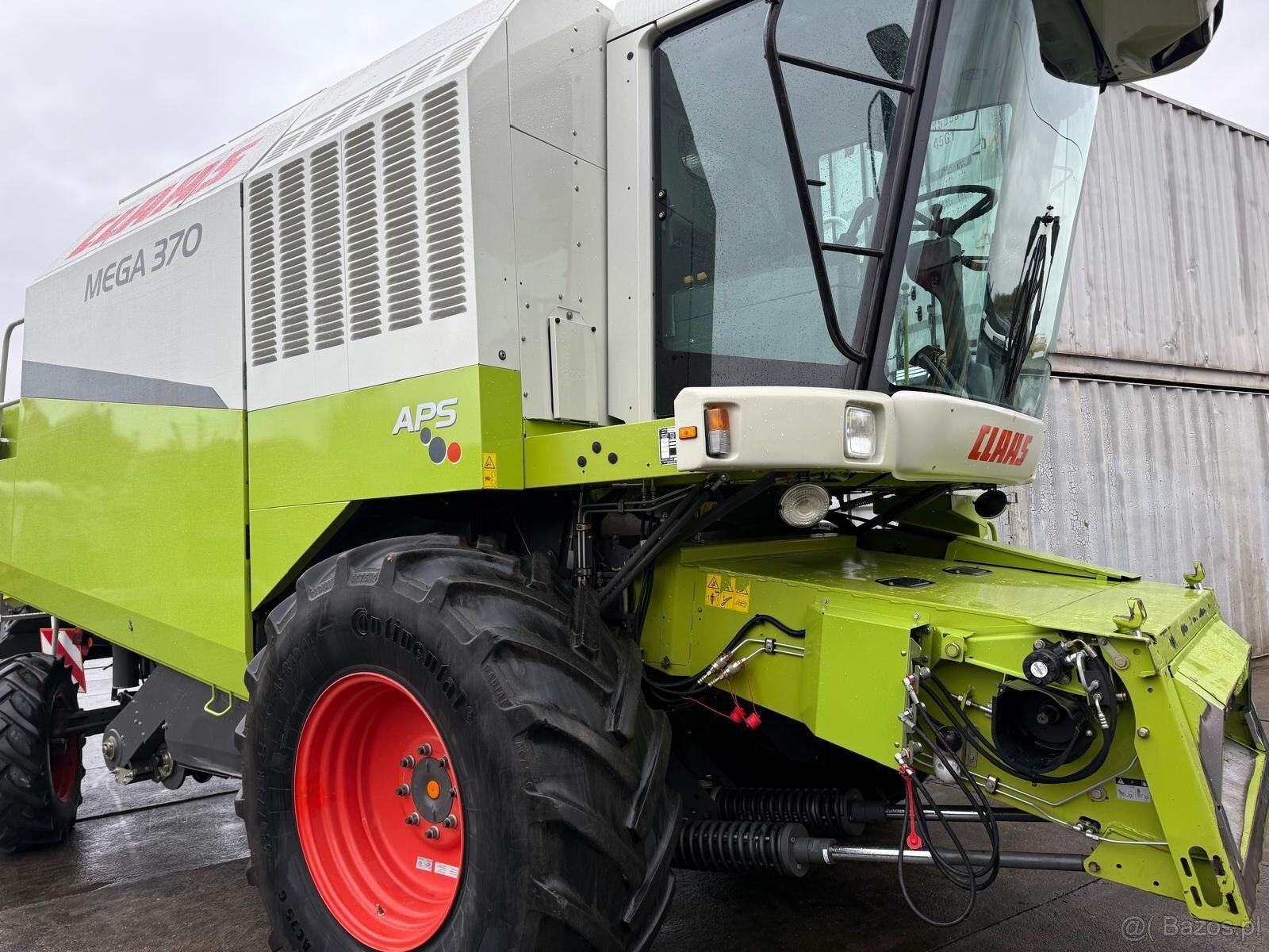 Kombajn zbożowy Claas Mega 370 heder 6m stół do rzepaku rok
