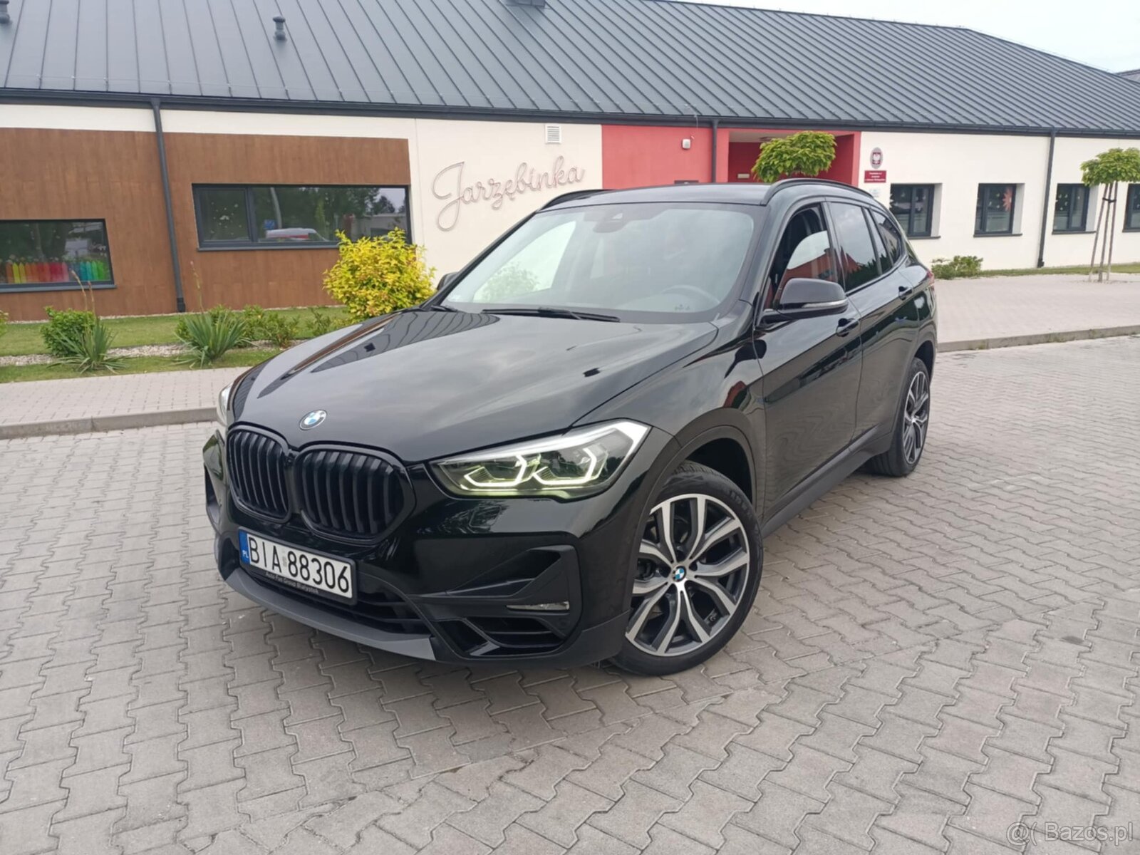 X1 SALON POLSKA AUTOMAT 1.5 BENZYNA