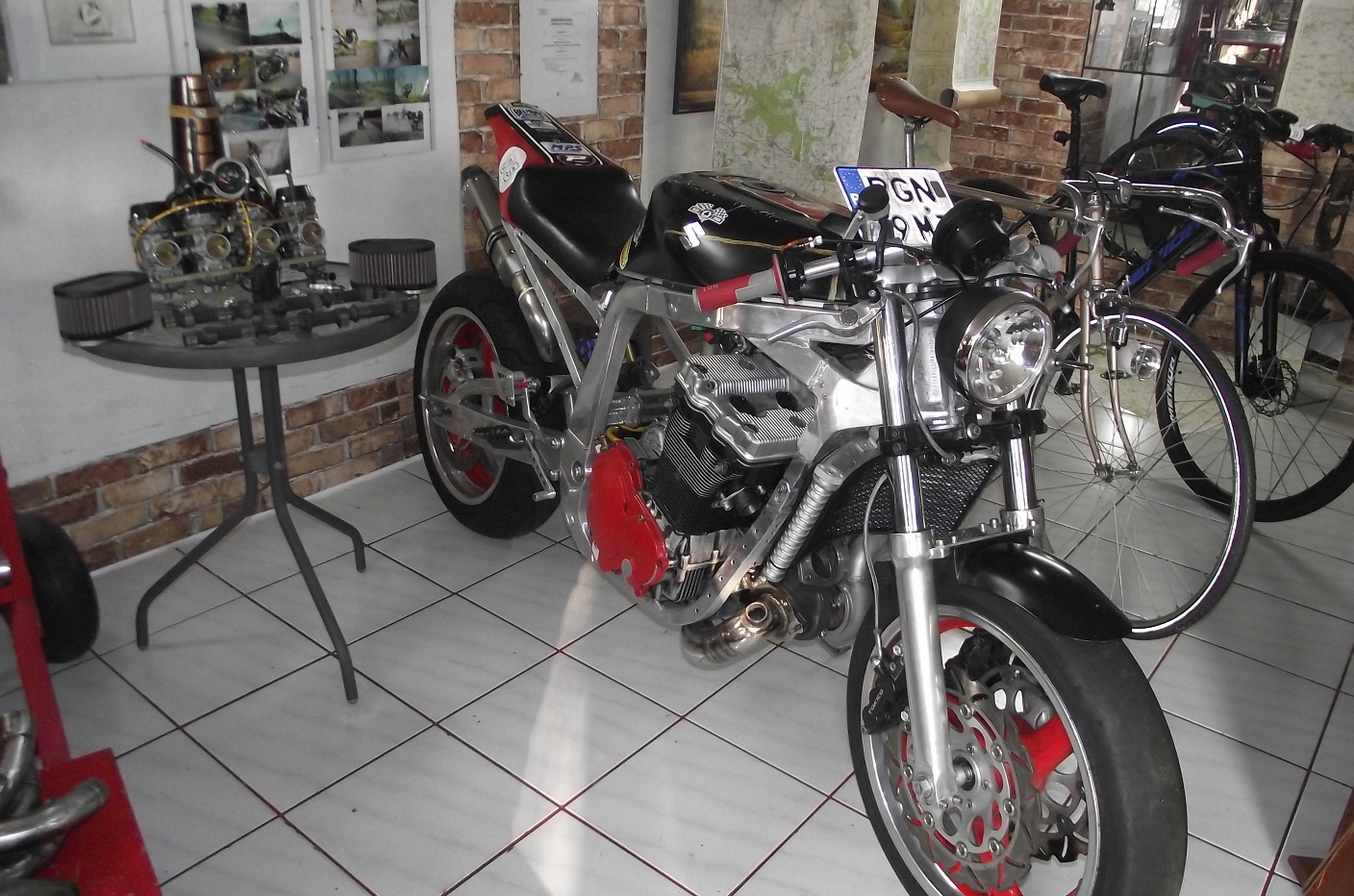Ksiazka elektronic ( cd plyta ) motocykle cafe racer wk1