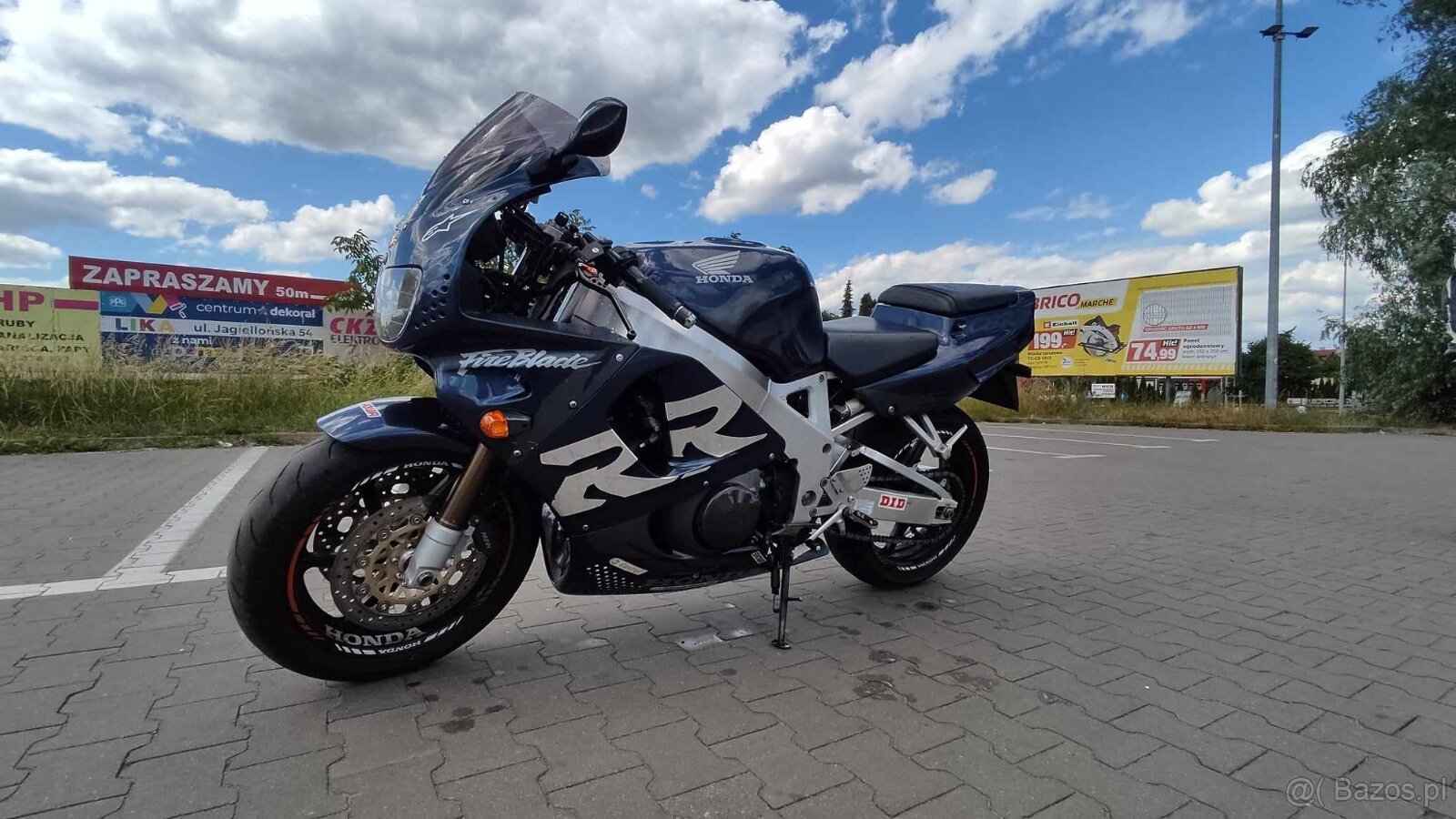 HONDA CBR 900RR SC28 1995r