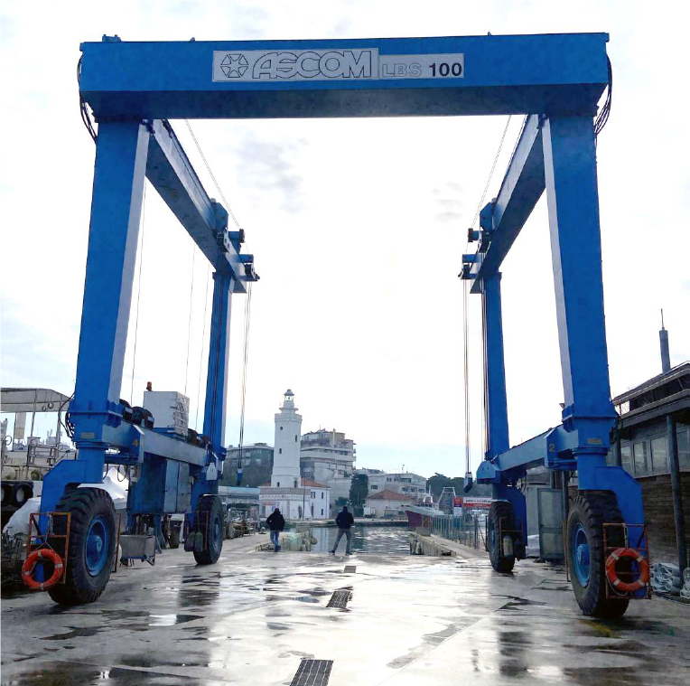 suwnica na kołach skrętnych 100 Ton