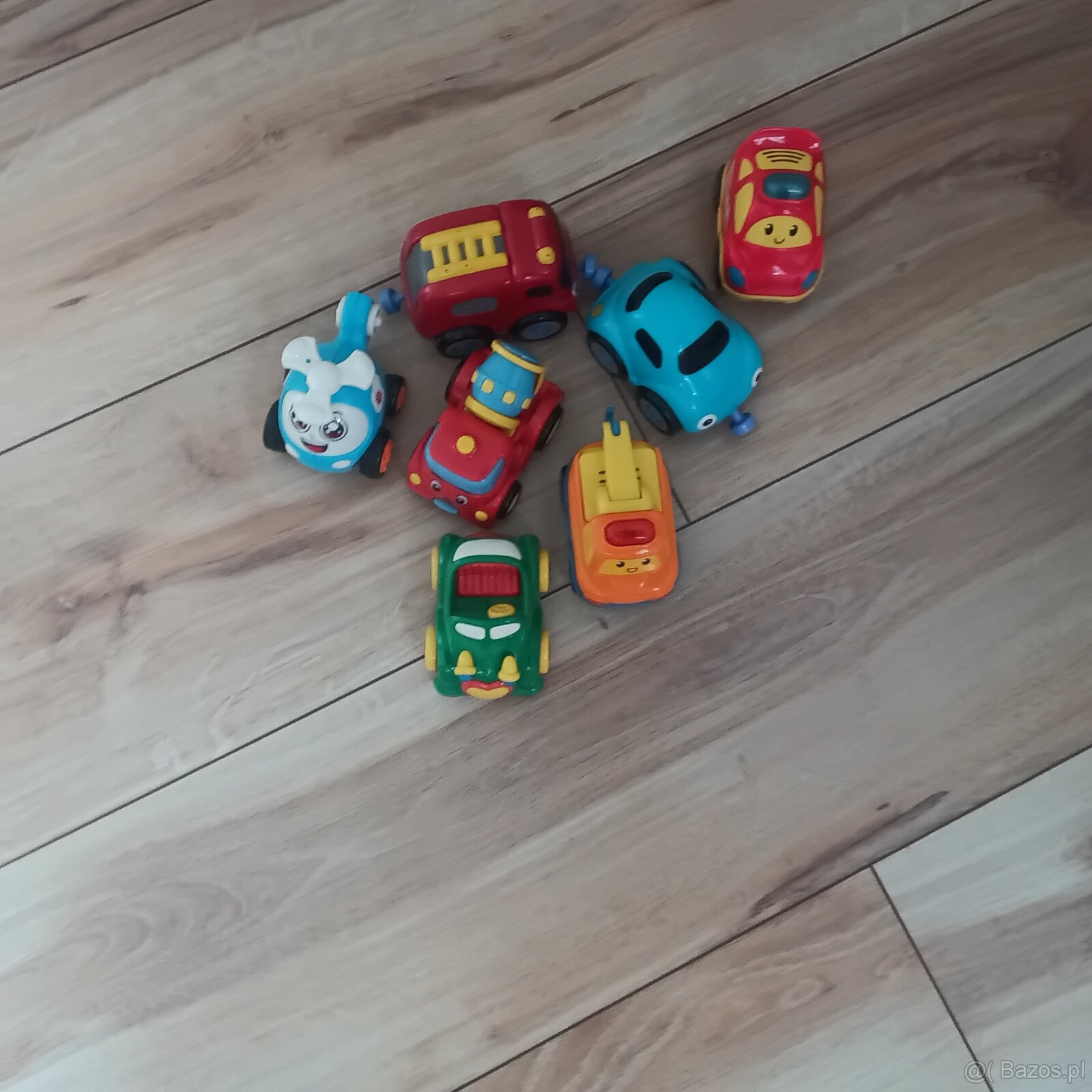 Zestaw śmiesznych, kolorowych  zabawek dla 2-4lat