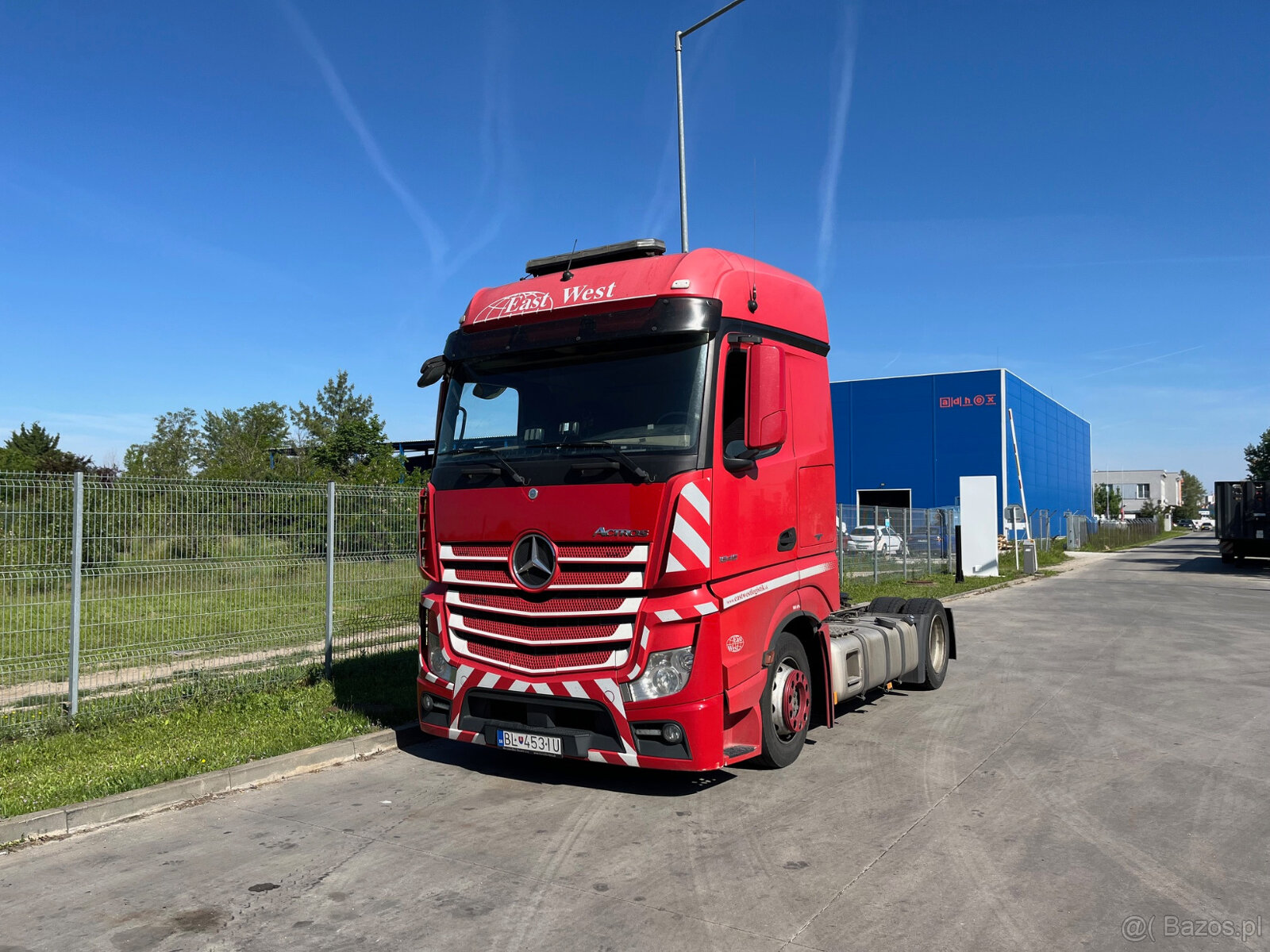 Mercedes-Benz ACTROS MP4 - lowdeck (mega)