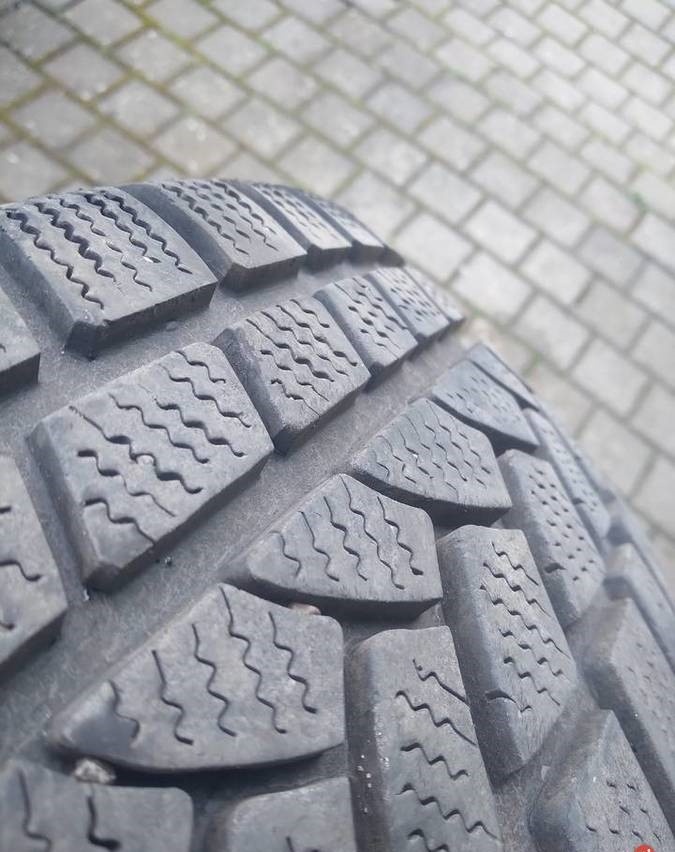 opony Blok-gum 205/55/16 r m+s bieżnik ok 8 mm nie naprawian