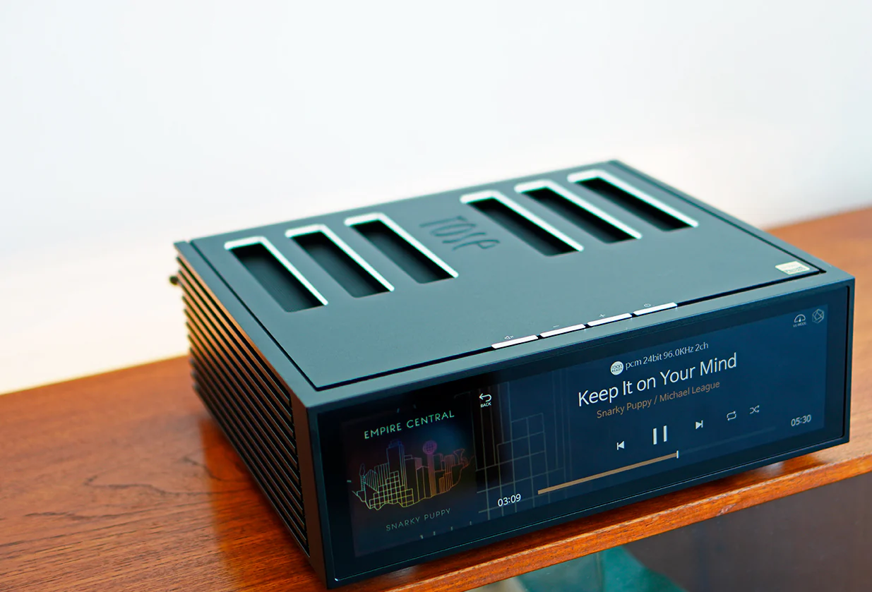 HiFi Rose RS520 - 1600 EURO