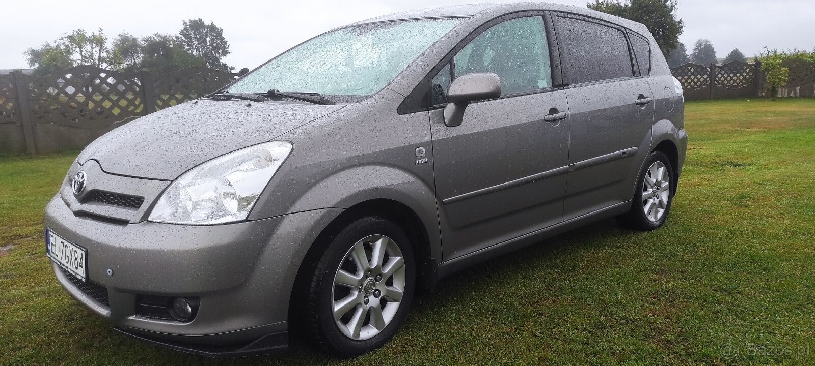 Toyota idealny stan tech