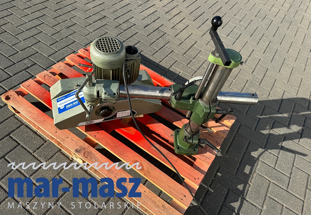 Posuw mechaniczny 4-rolkowy