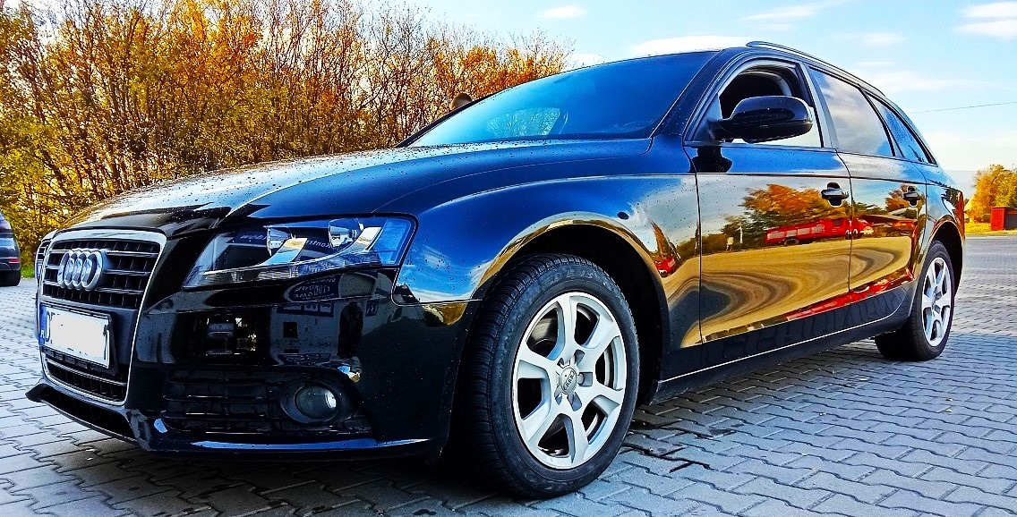 Audi a4 kombi b8 rok 2011