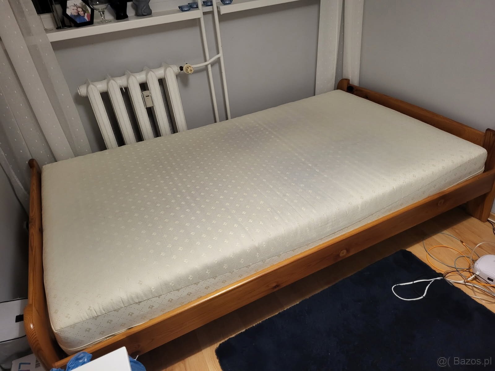 Sprzedam łóżko drewniane