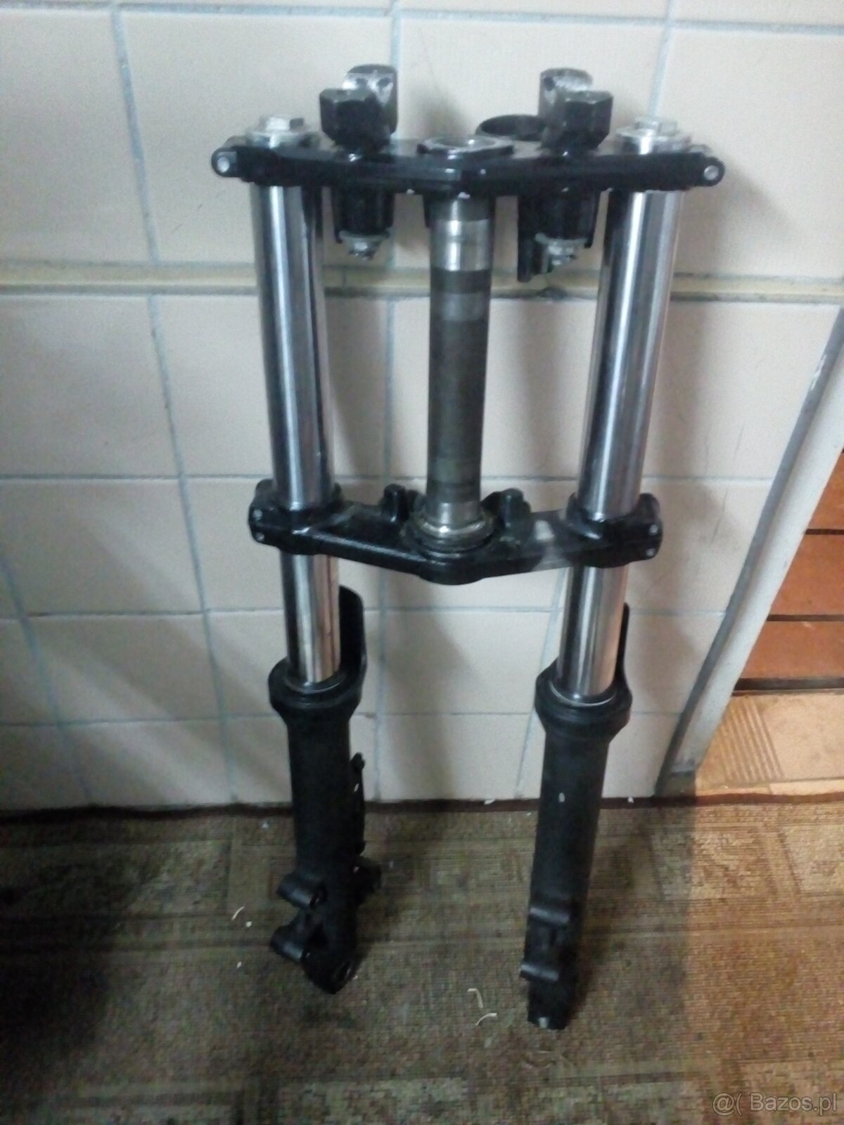 prostowanie lag motocyklowych kół półek tarcz sztyc itp