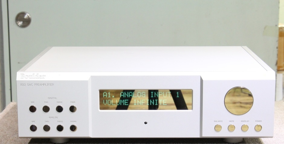 Boulder 1012 Preamp /DAC/Phono - 1850 EURO