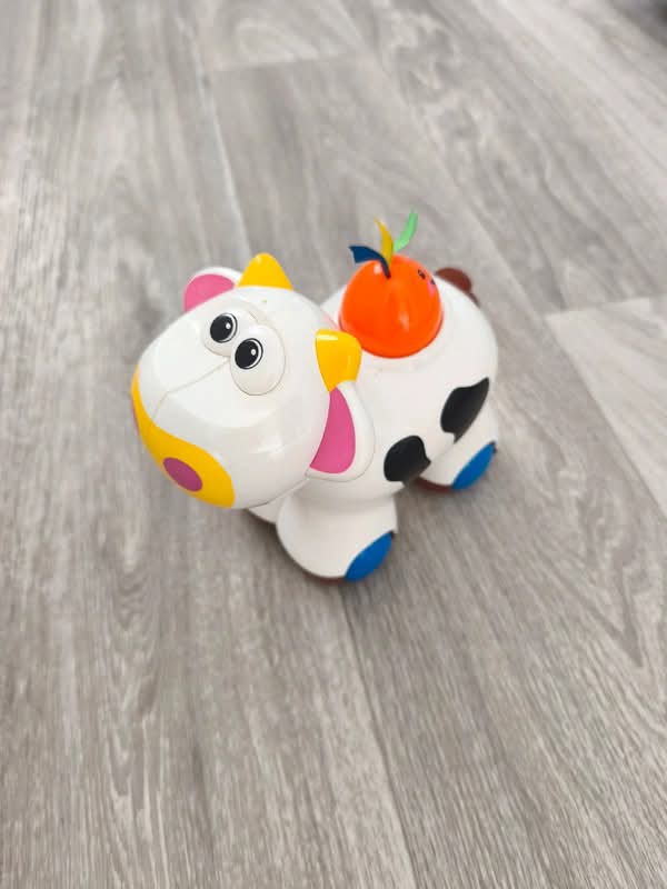 Jezdící kravička Kiddieland