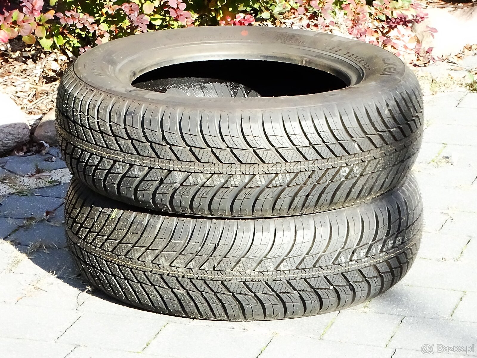 2 opony Nexen N'Blue 4Season 185/65R14 86T całoroczne opony