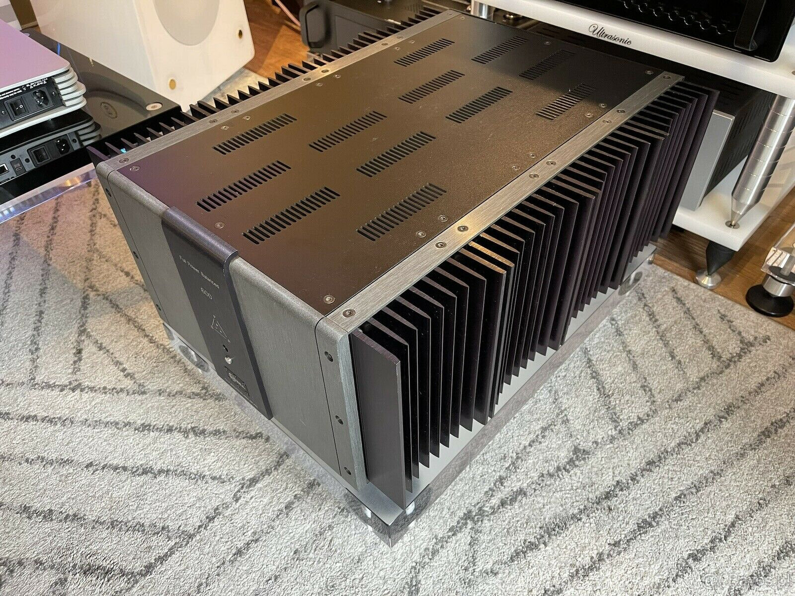KRELL FPB-600 ( Price: 2800 EUR )