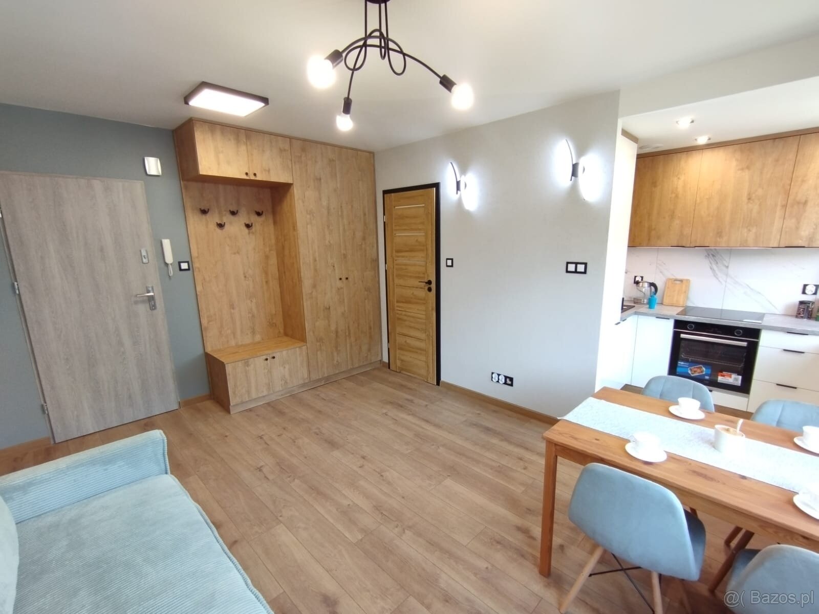 Mieszkanie o pow.32m2, II piętro, po remoncie, winda, ul. Le