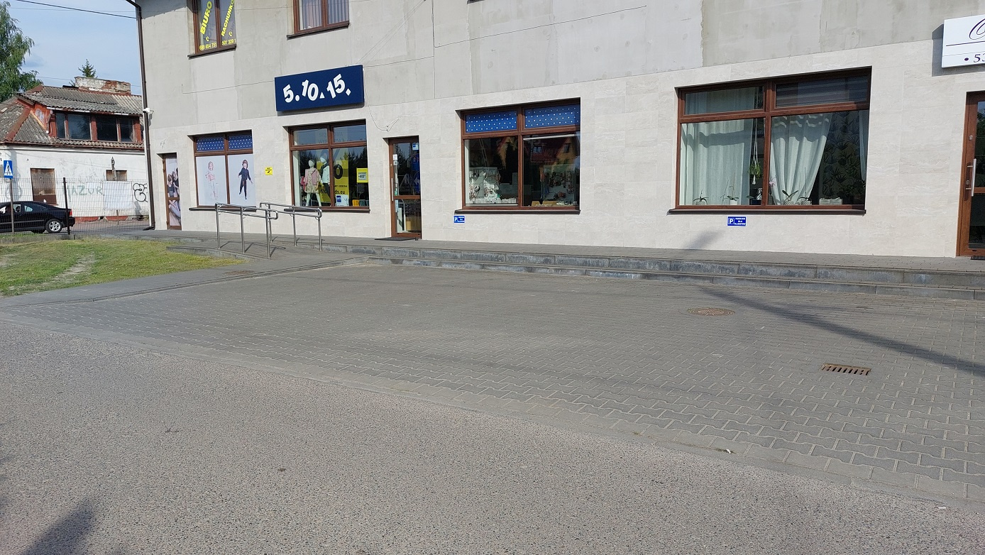 Lokale biurowo usługowe do wynajecia w Radzyminie