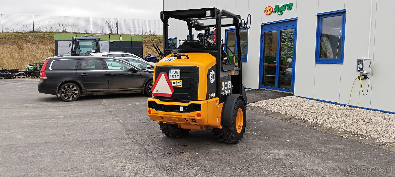ŁADOWARKA KOŁOWA JCB 403 AGRI