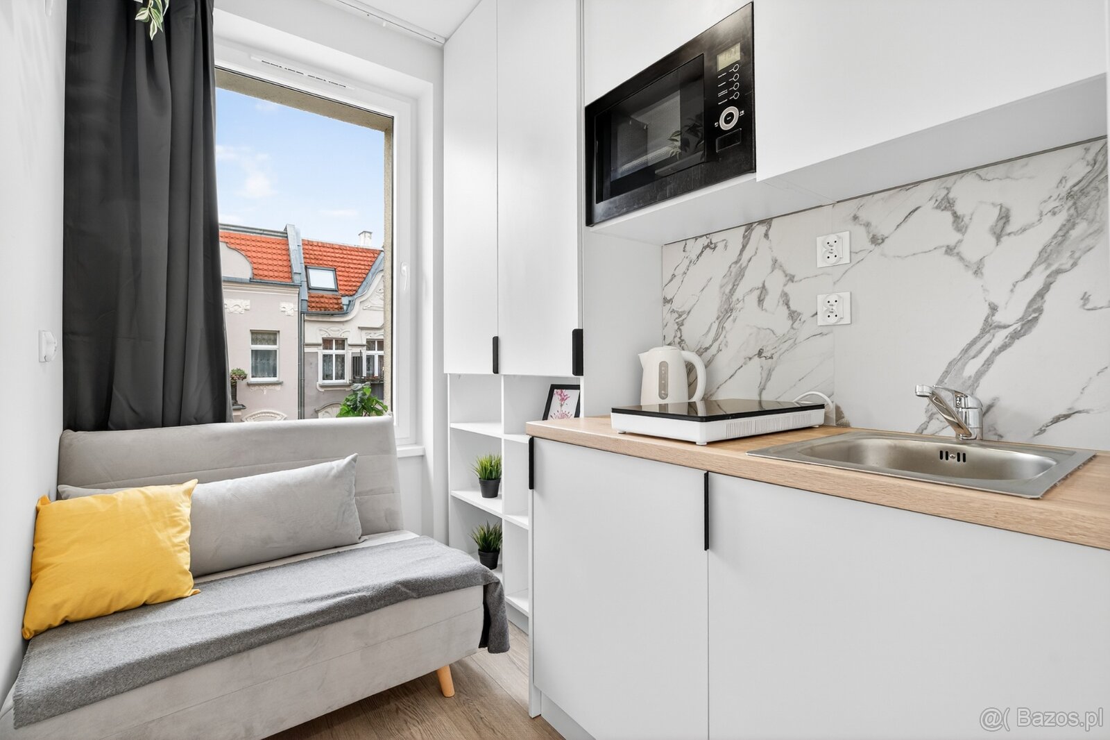 Nowoczesny pokój z łazienką i balkonem Internet w cenie