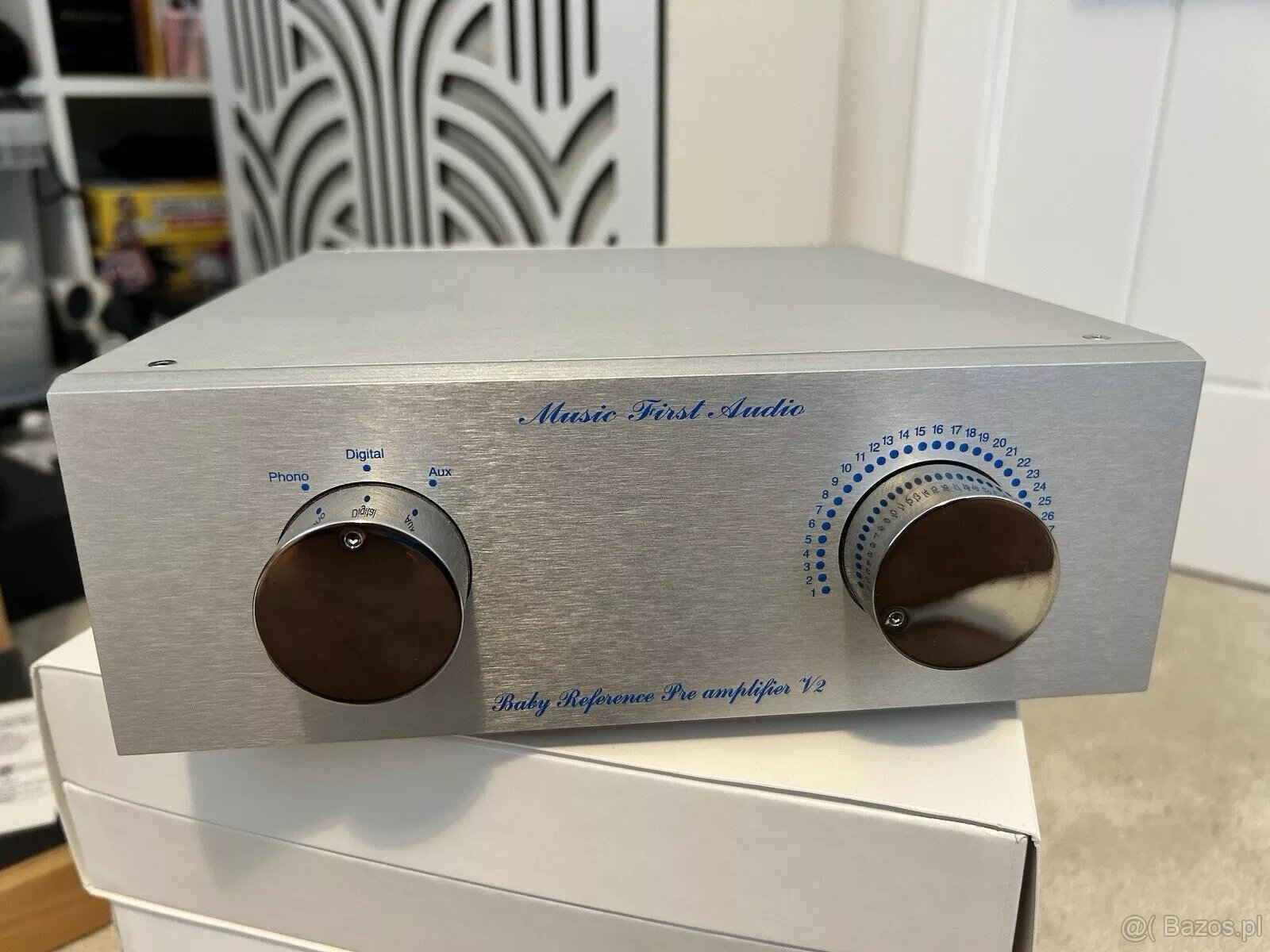 Music First Baby Reference V2 Passive ( Price: 1700 EUR )