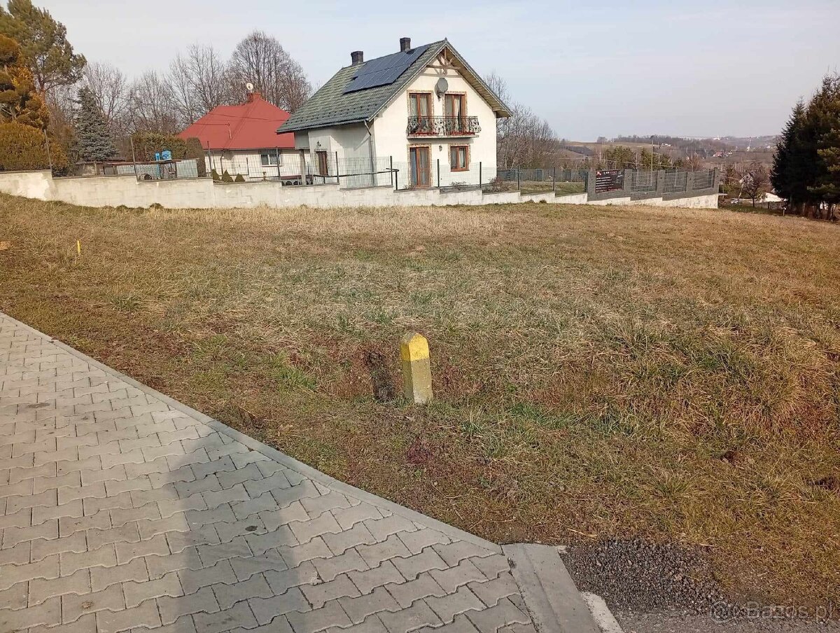 Działka budowlana w pełni uzbrojona