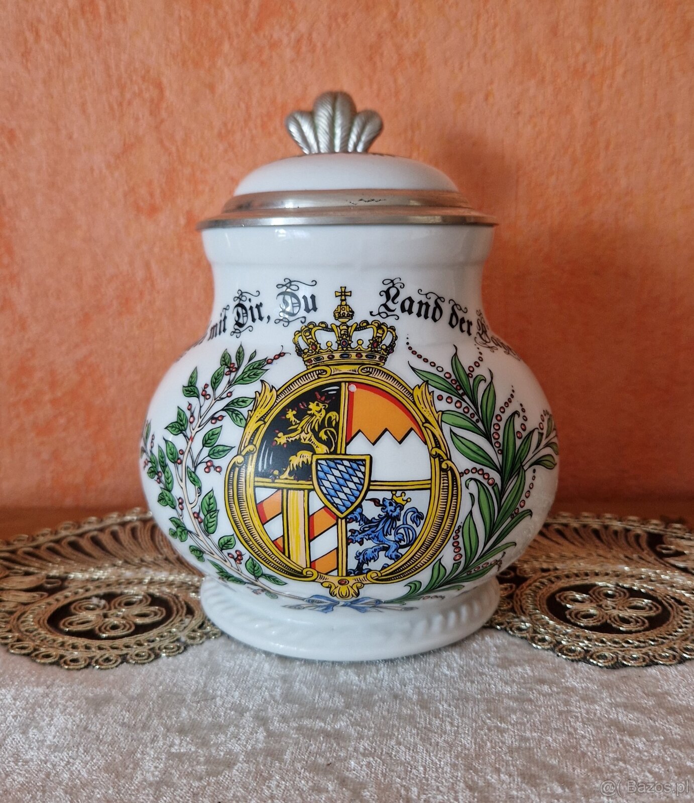 Porcelanowy Kufel z Bawarii