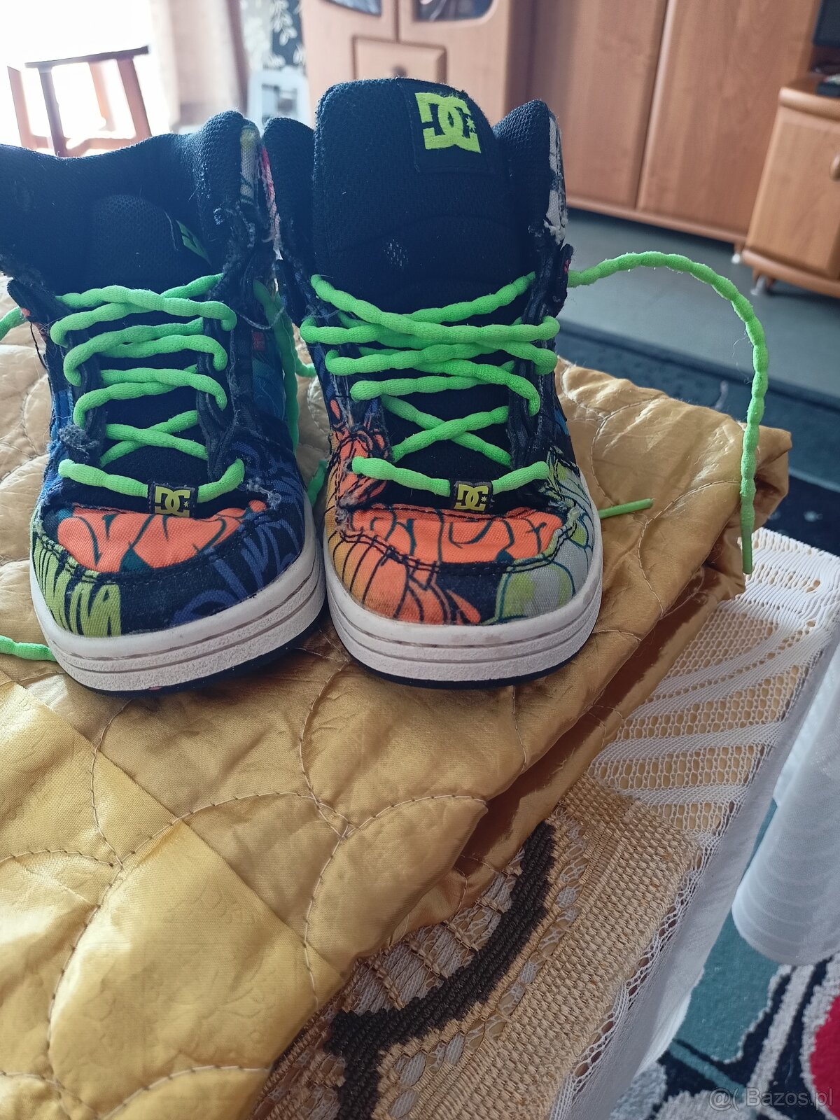 Buty dziecięce w dobrym stanie