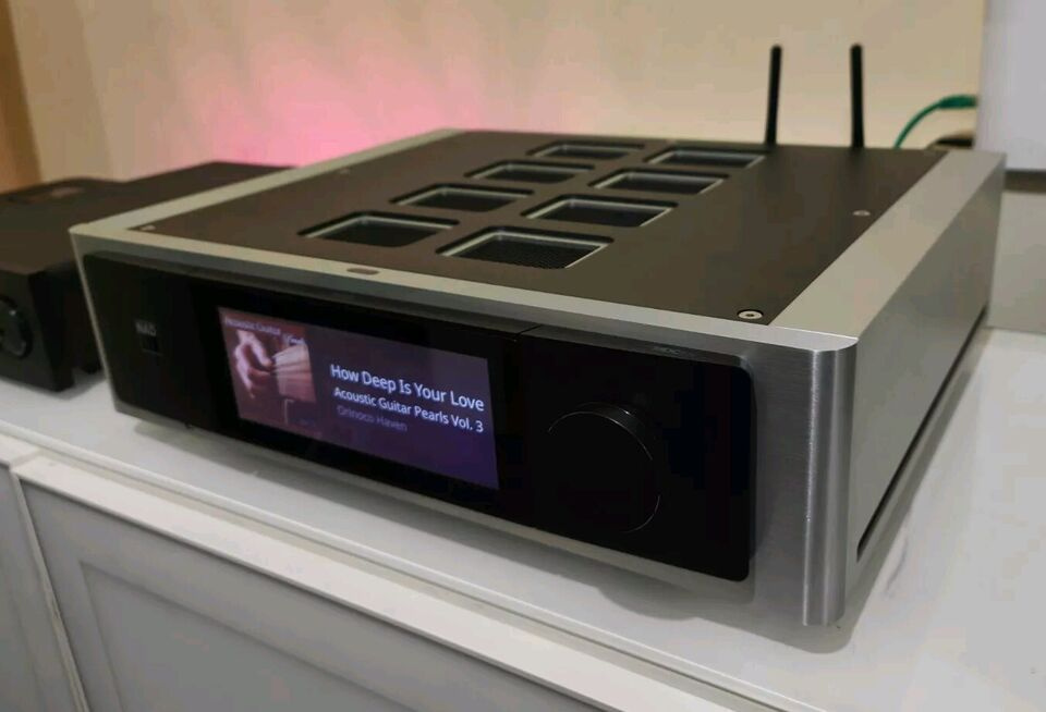 NAD MASTERS M33 ( Price: 1700 EUR )