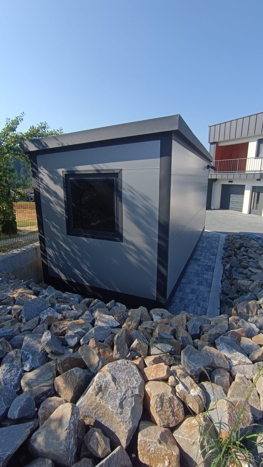 Kontener biurowy/ kontener stróżówka / kontener Magazynowy /