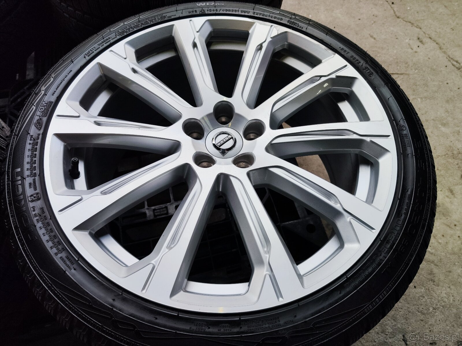 Felgi aluminiowe=5x108=orig. VOLVO=z oponami=245/40 R20