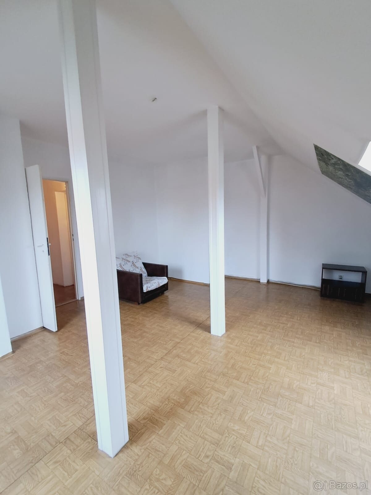 Mieszkanie o powierzchni 60m2, II piętro, do remontu, ul. Lu