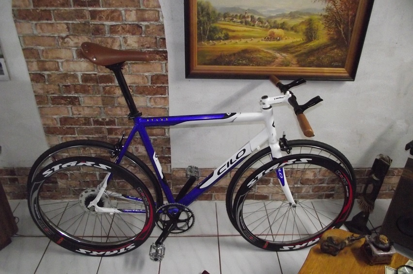 Ksiazka Defendu wk1 bike vintage Poland