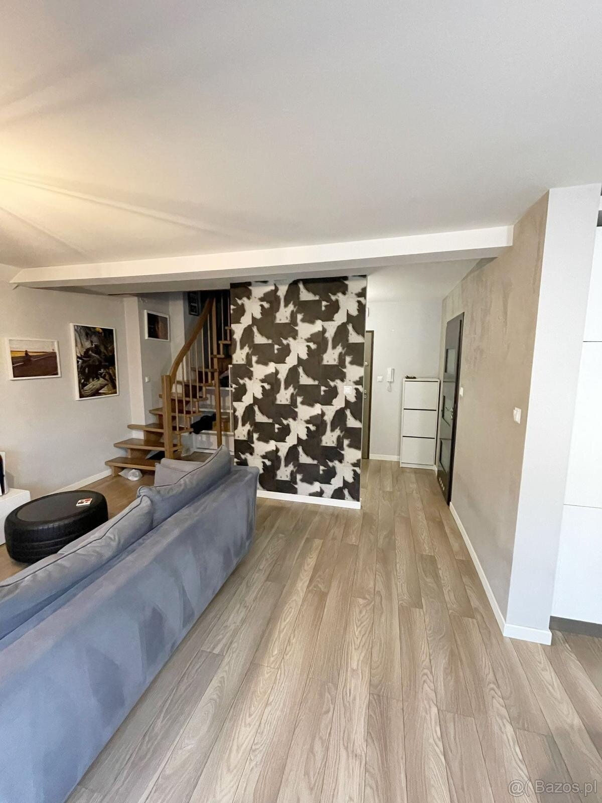 Mieszkanie z antresolą o powierzchni 39.70m2, duży balkon, u