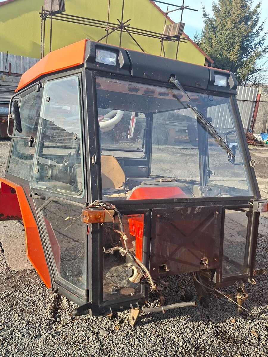 Kabina Zetor seria 3