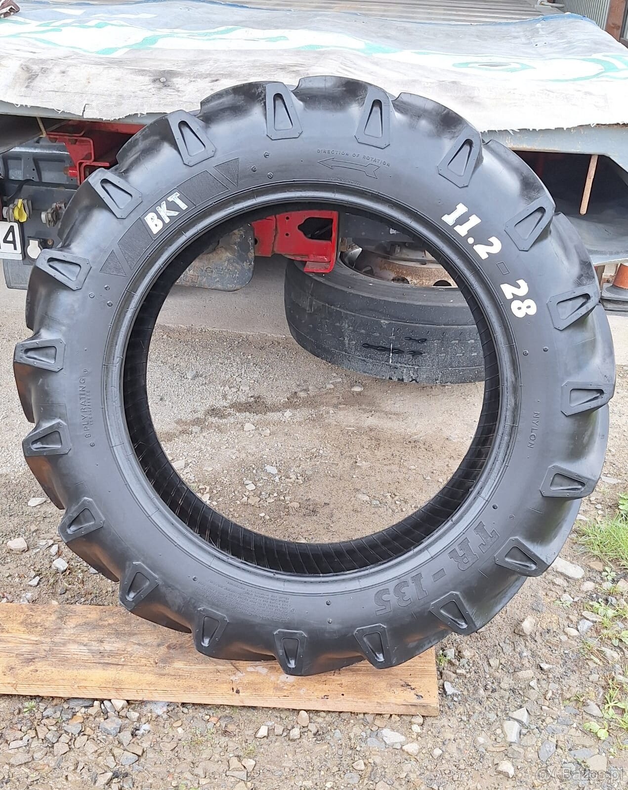 Opona rolnicza 11.2-28 BKT TR135