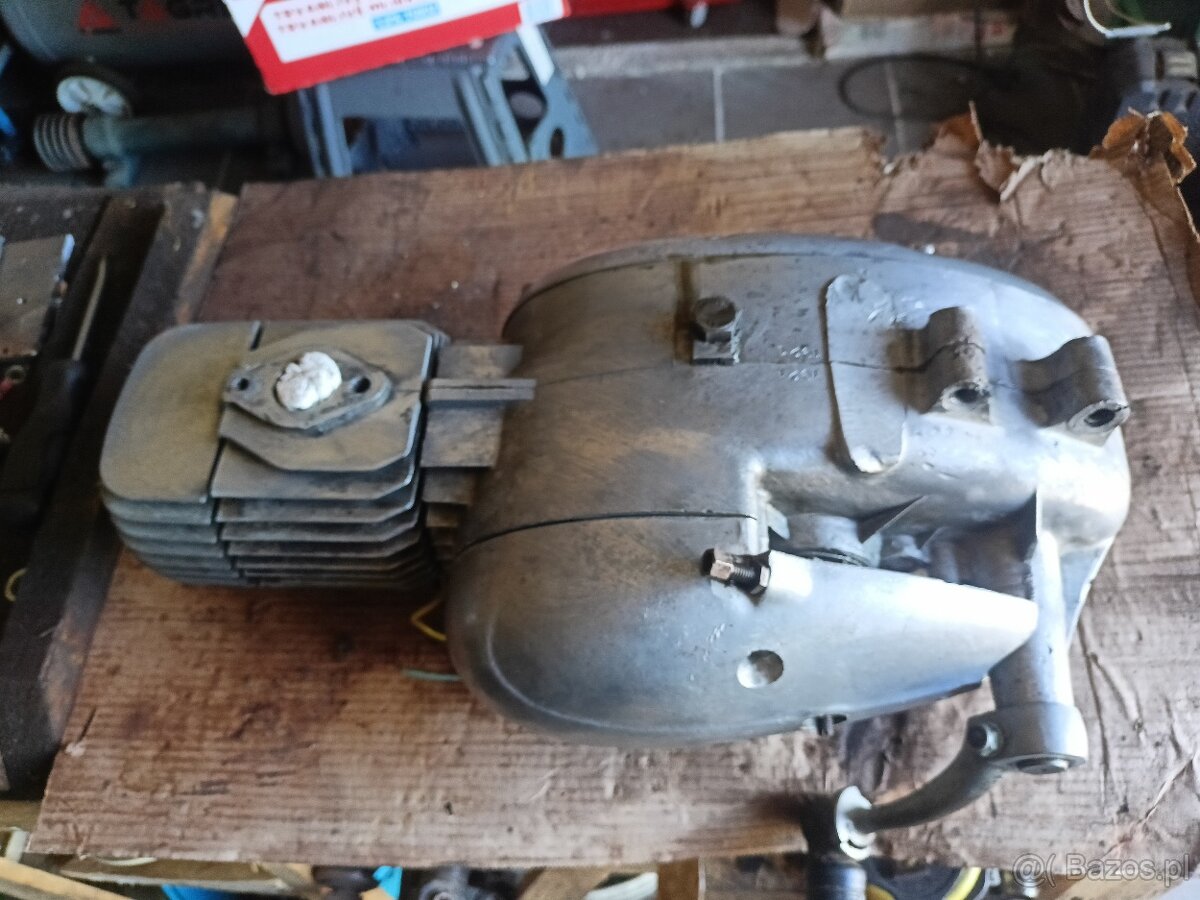 Motor pionýr  Jawa