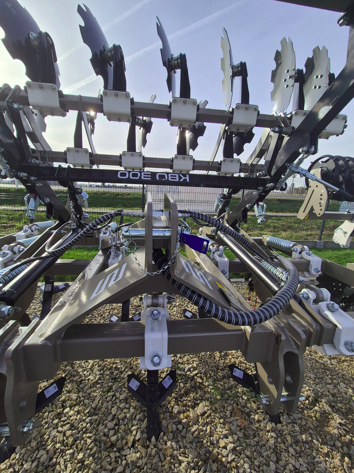 Kultywator bezorkowy ROLEX KBO 300