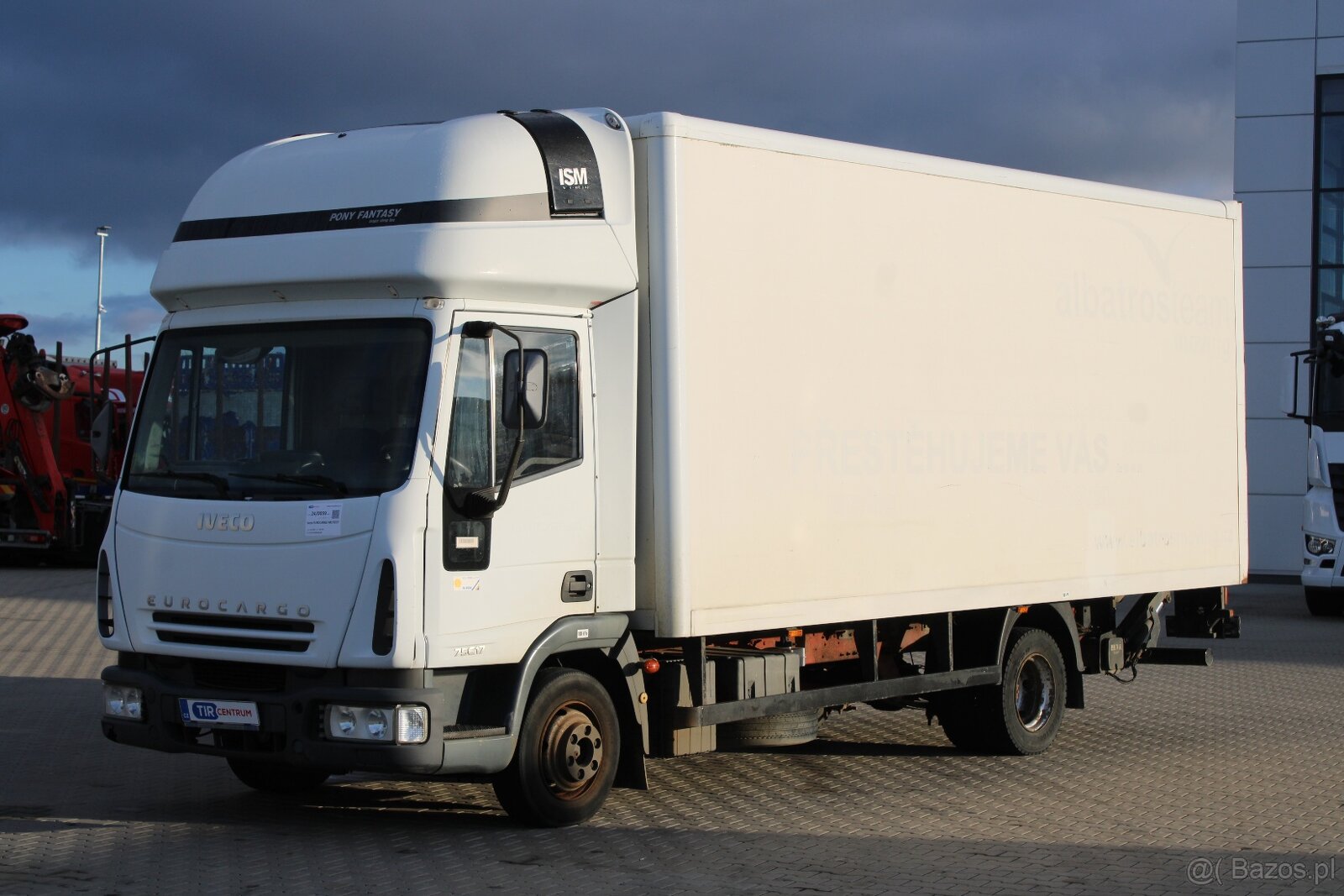 Iveco EUROCARGO ML75E17, HYDRAULICZNY PRZÓD, NADWOZIE SPALAN
