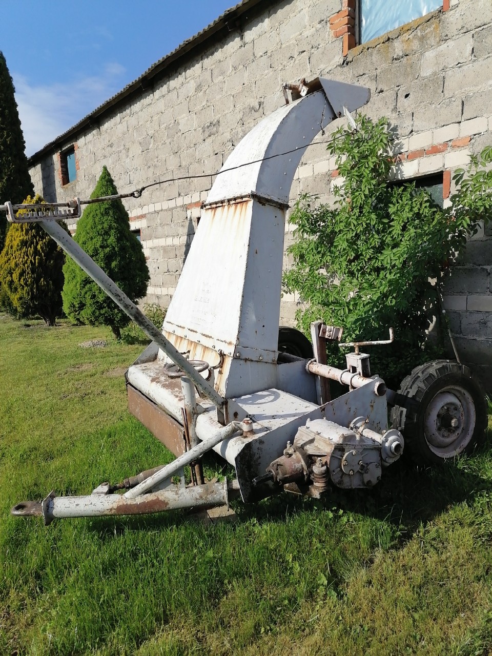 Sprzedam kosiarke ORKAN, rozrzutnik obornika 4 tonowy, przyc