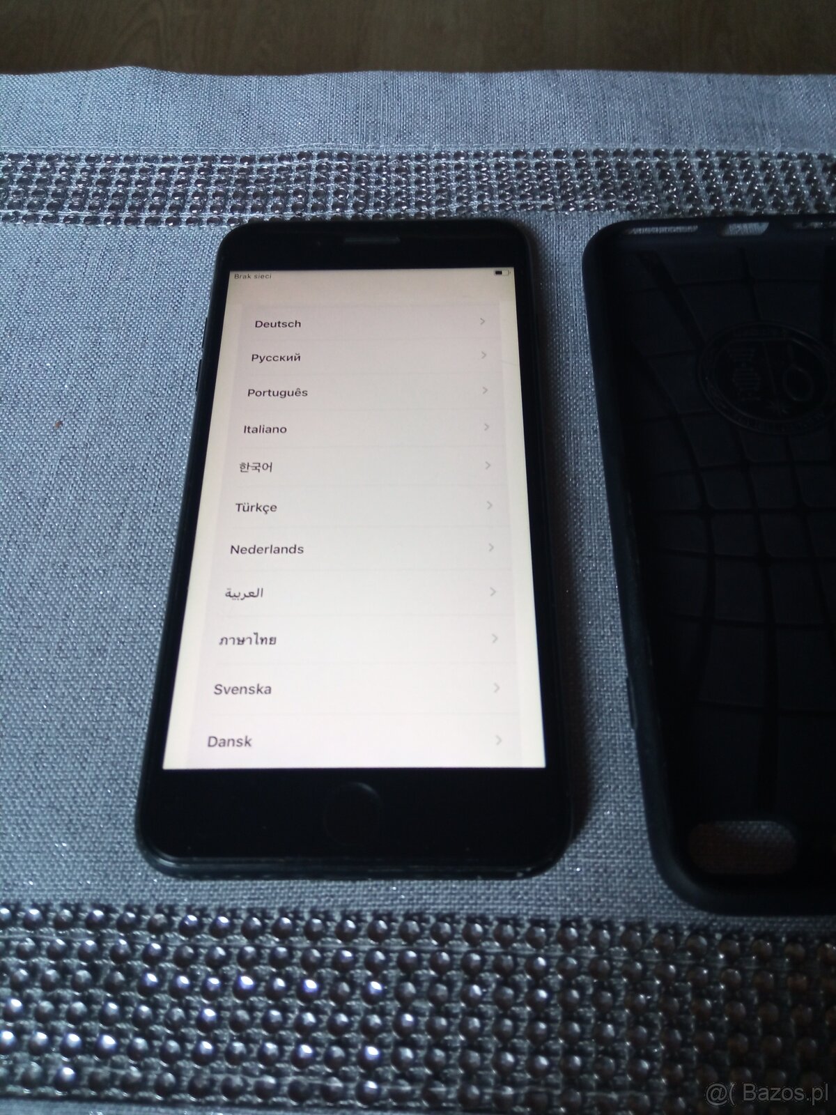 Sprzedam prywatny telefon iPhone 6,stan bdb czarny z pokrowc