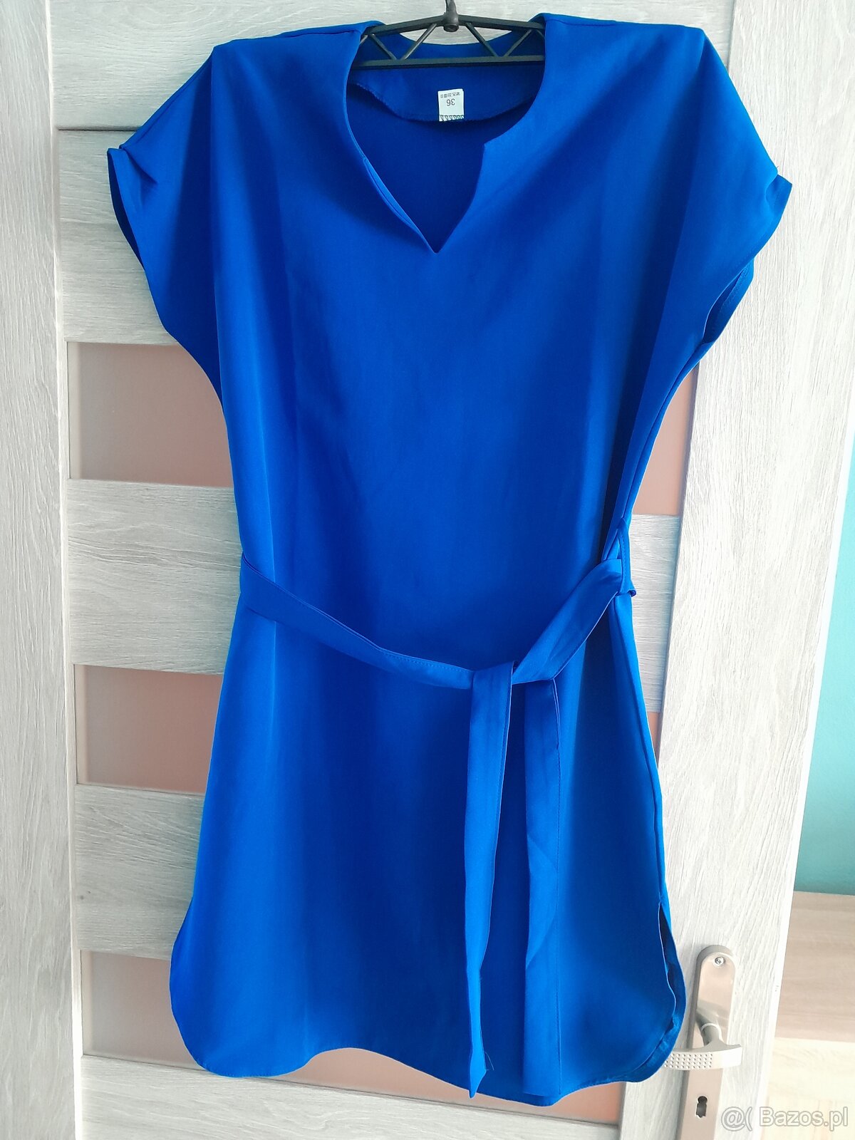 Sprzedam damską sukienkę