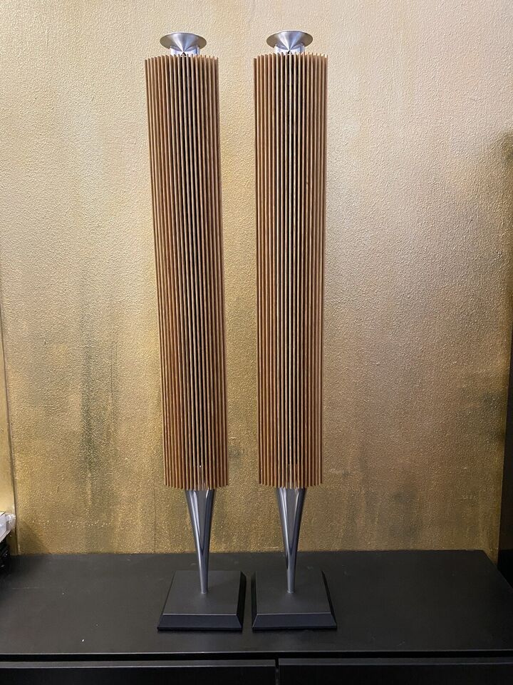 Bang & Olufsen Beolab 18 --- Price: 2500 EUR