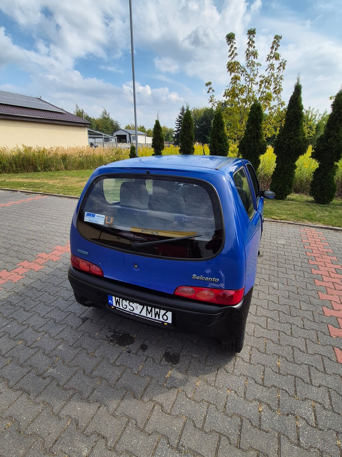 Seiczento 2000r pi 900