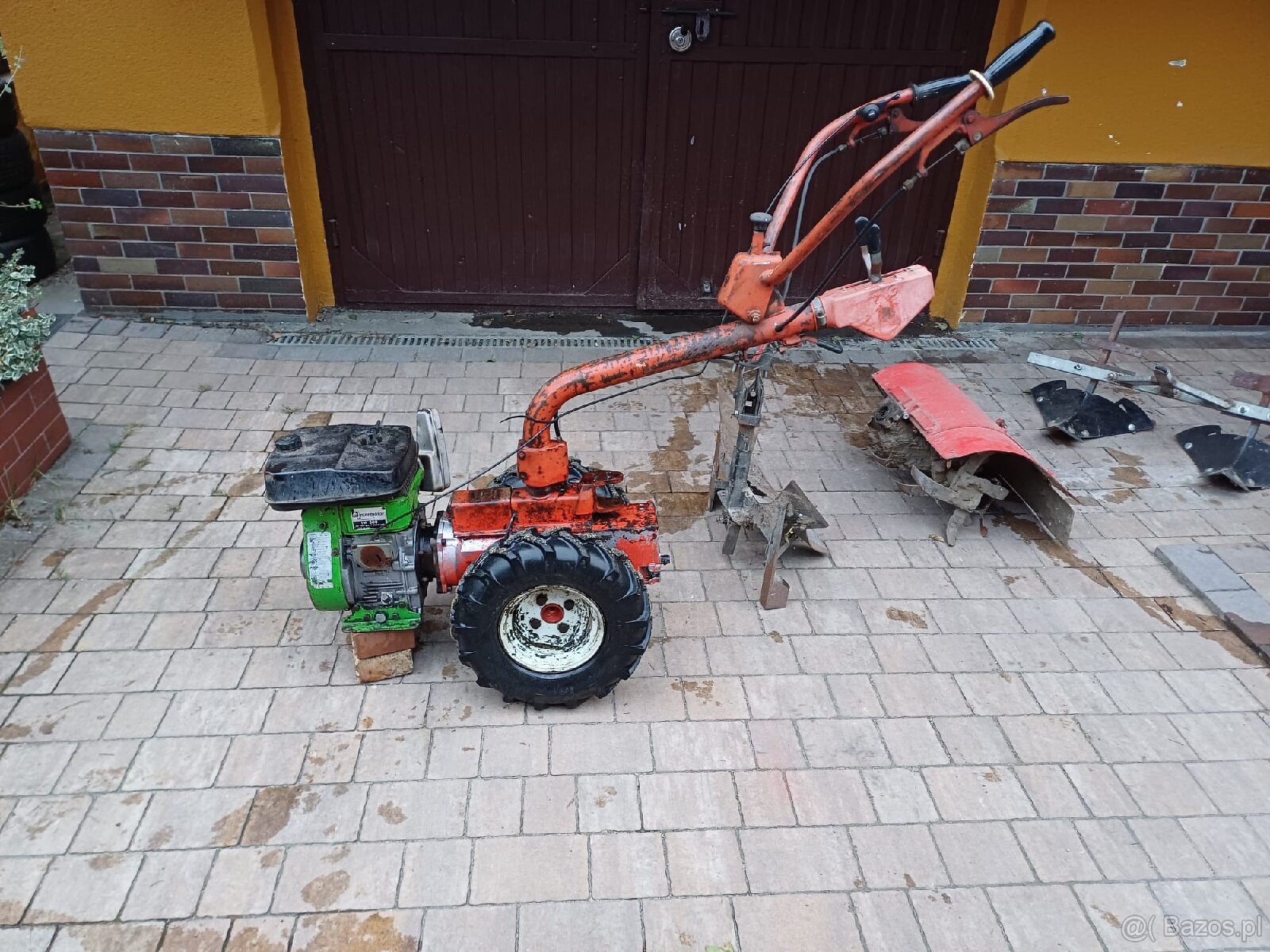 Traktorek 2 kolowy glebogryzarka