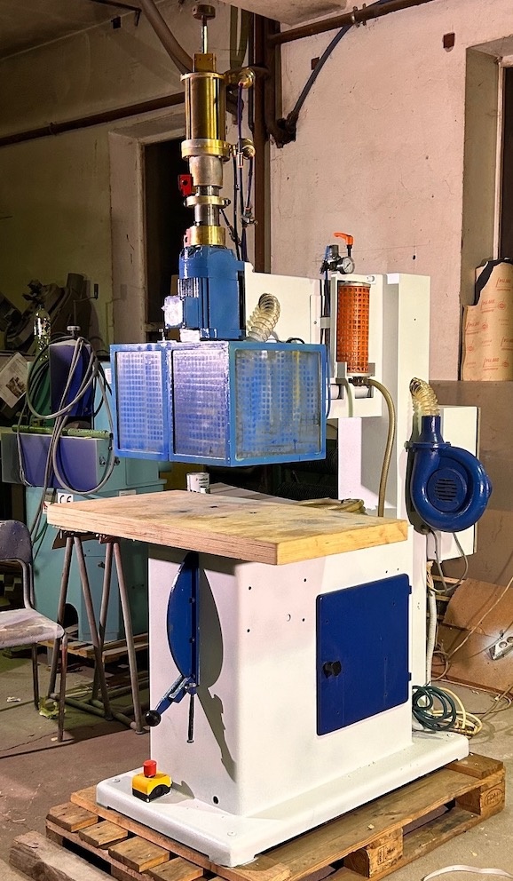 Sękarka automatyczna AYEN Alomat AL100